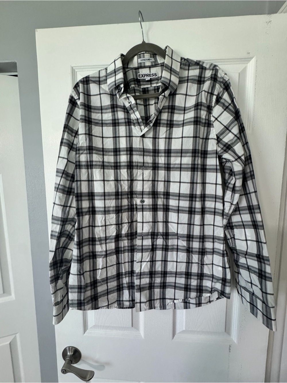 Express White and Black Plaid Lightweight Shirt Jacket